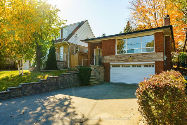 102 Gradwell Drive