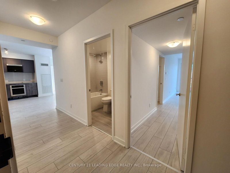 303 - 2033 Kennedy Rd, Toronto, M1T 0B9 | Image 3