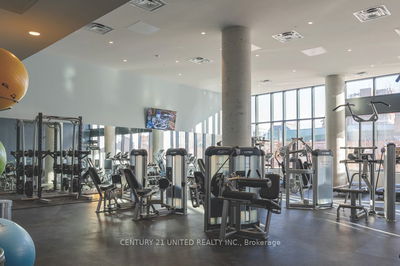 Unit 821 — 80 Bond St, Oshawa - Central image-0-2