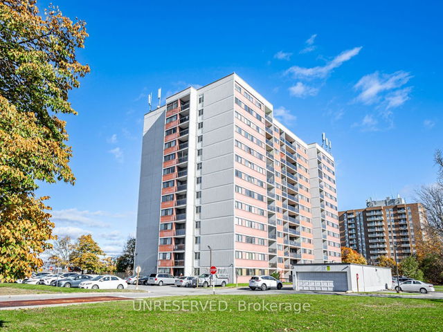 906 - 10 Tapscott Road