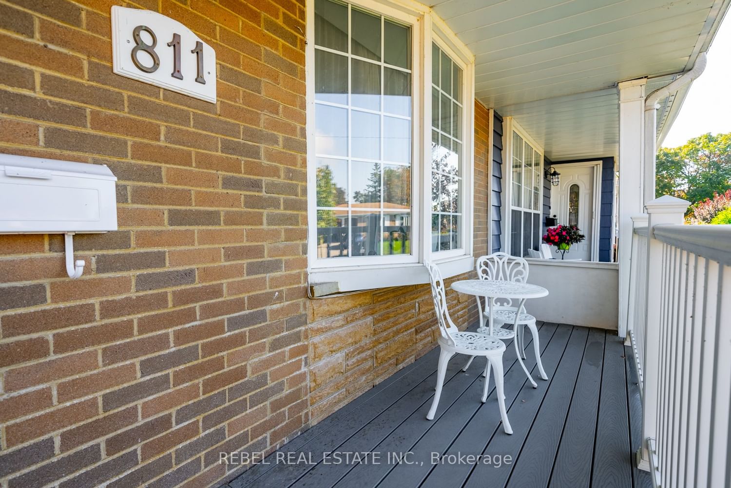 Listing photo 3