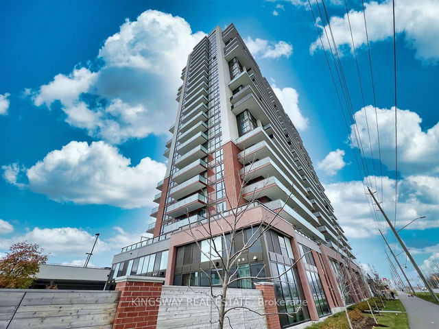 2312 - 2550 Simcoe Street