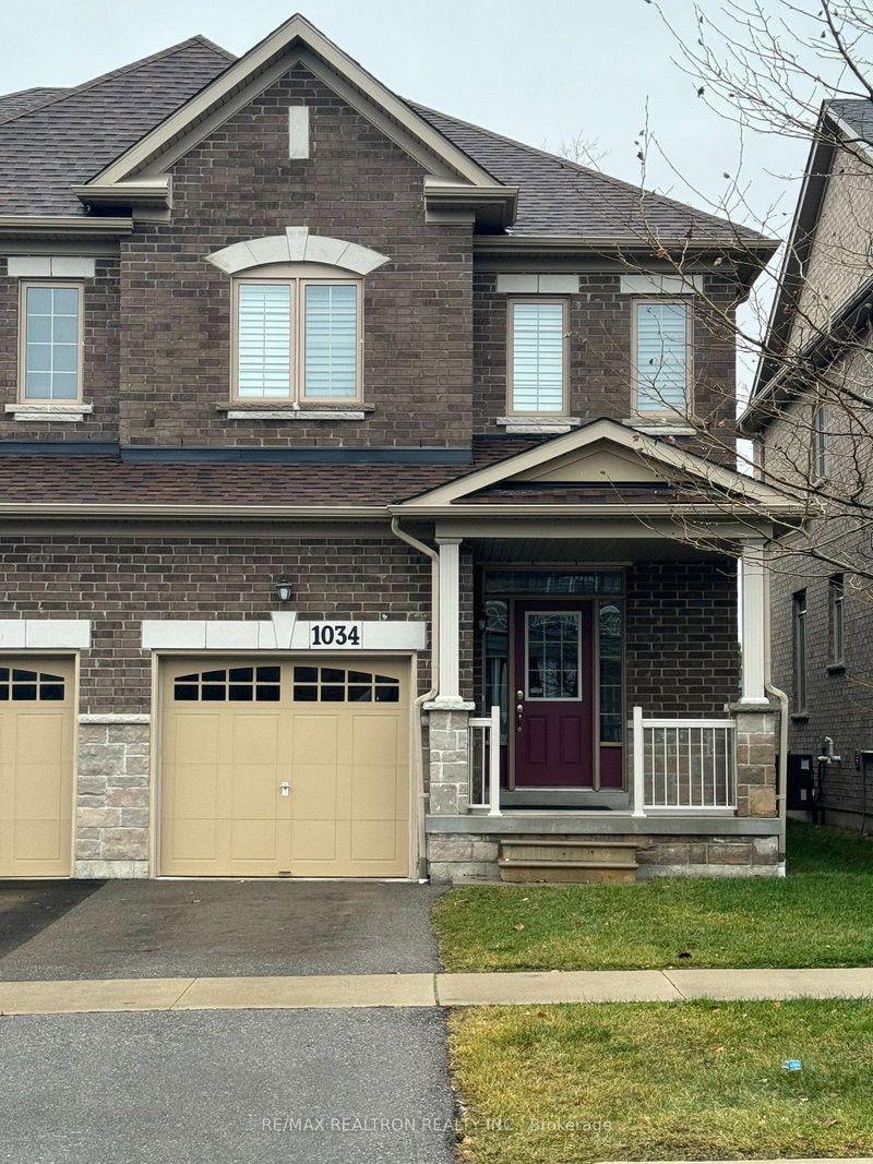 1034 Byron St N, Whitby, L1N 0E5 | Image 2