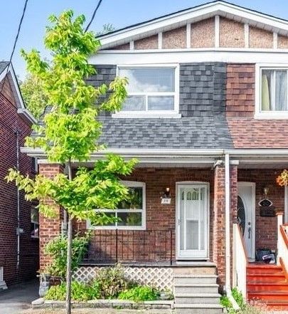 18 Durant Avenue
