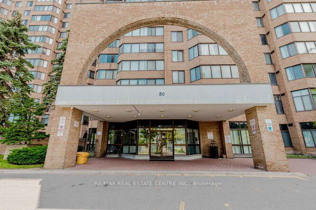 114 - 80 Alton Towers Circle