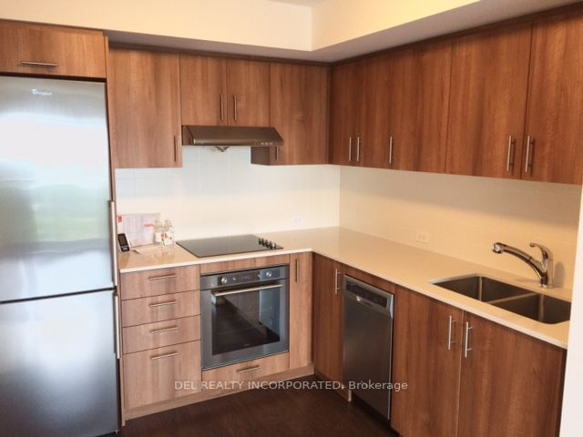 home for lease on 1505-255 Village Green Square Circle