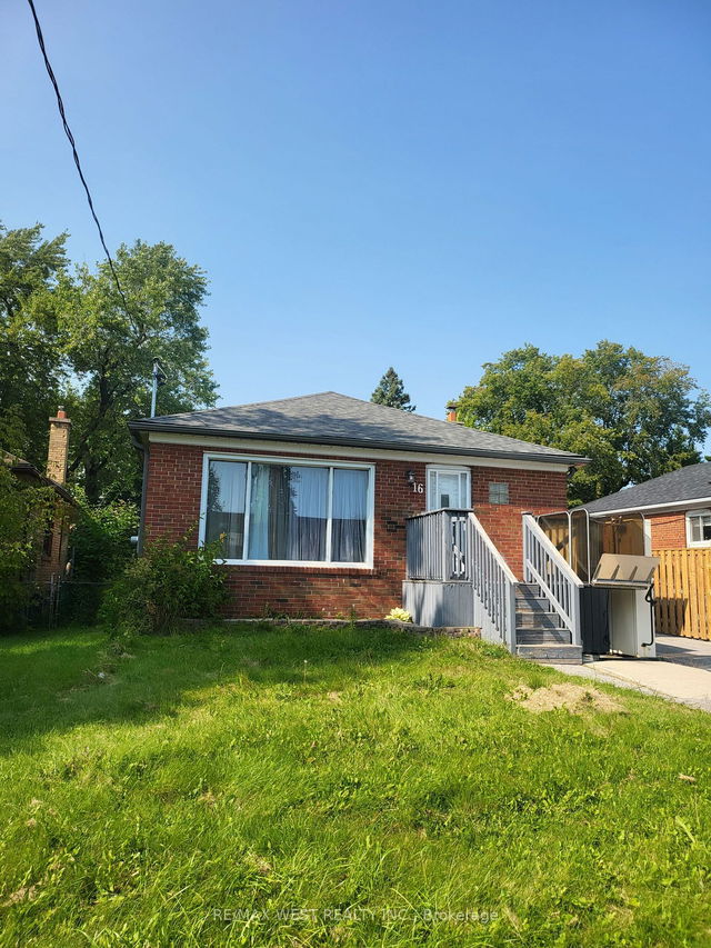 16 Seminole Avenue