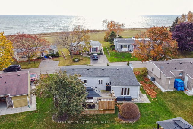 10 Bluffs Road