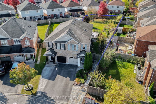 3 Tozer Crescent