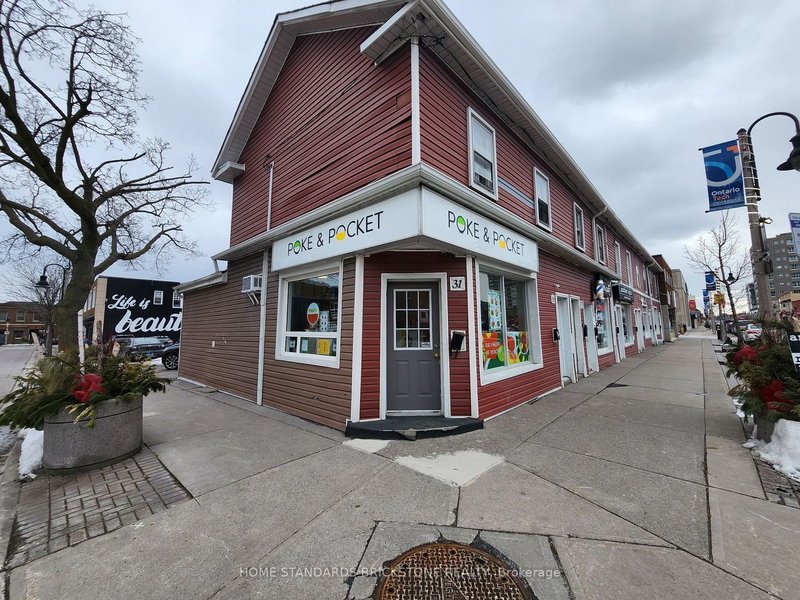 31 Bond St E, Oshawa, L1G 1A8 | Image 2