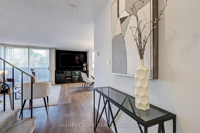 406 - 2 Crescent Town Road