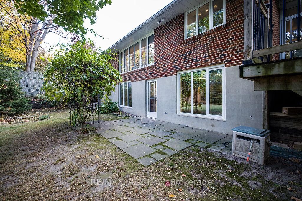 Listing Image 31