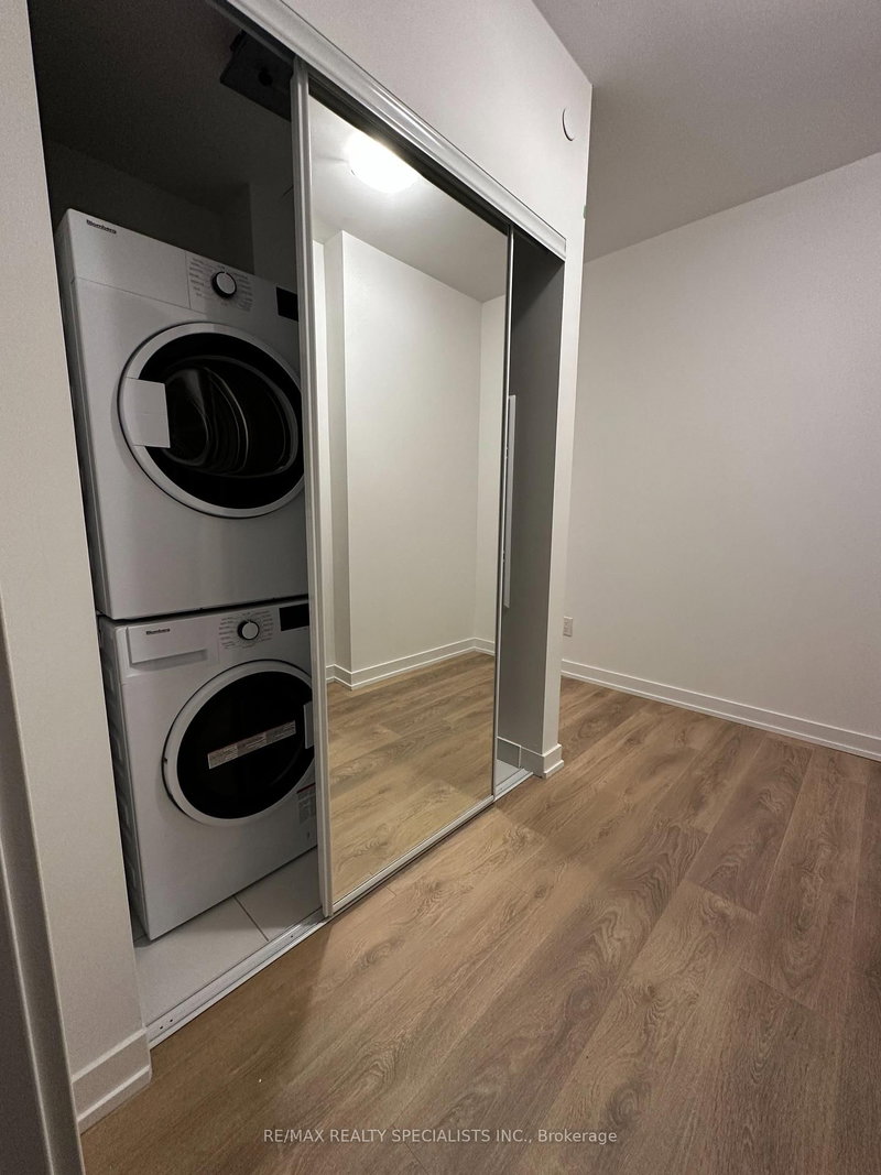 1525 - 2031 KENNEDY Rd, Toronto, M1T 0B9 | Image 2