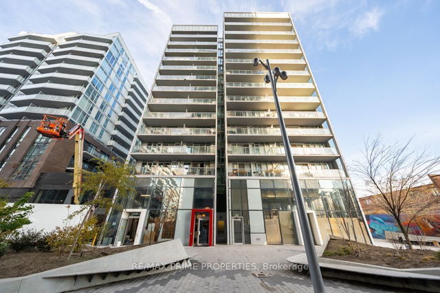 1202 - 25 Baseball Place