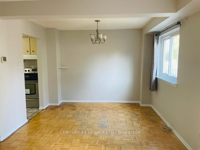 65 Bradstone Sq, Toronto, M1B 1W1 | Image 3