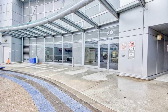 2708 - 36 Lee Centre Drive