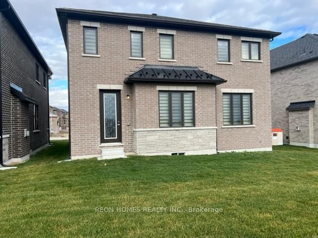 114 Whitehand Dr, Clarington, L1B 1G9 | Image 2