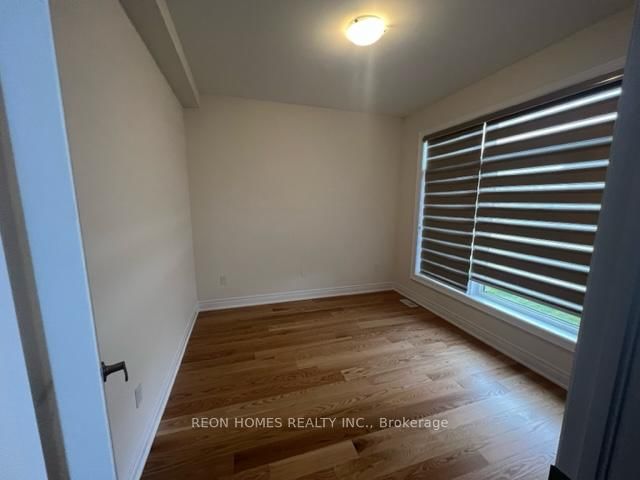 114 Whitehand Dr, Clarington, L1B 1G9 | Image 3