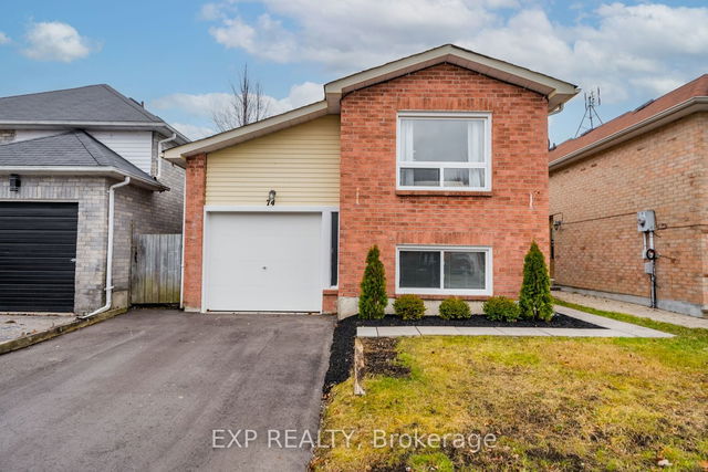 74 Broadlands Crescent