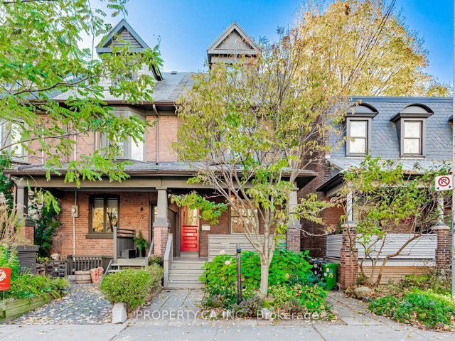 74 Winnifred Avenue