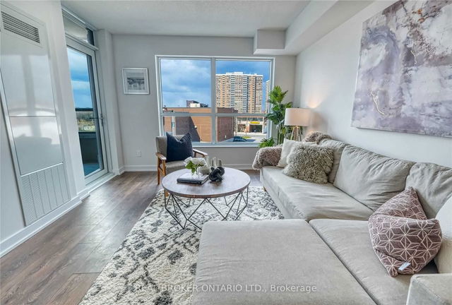 305 - 8 Trent Avenue