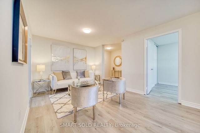 1410 - 10 Stonehill Court