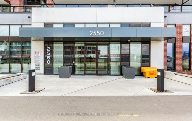 212 - 2550 Simcoe Street