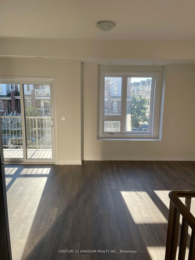 408 - 2635 William Jackson Drive