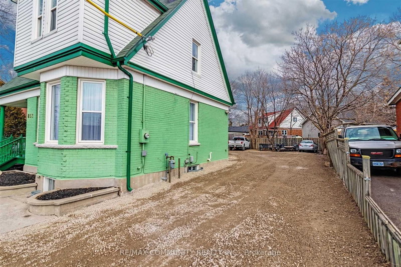 853 Simcoe St S, Oshawa, L1H 4K8 | Image 3