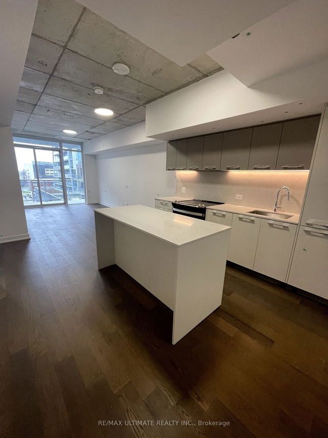 409 - 665 Queen Street