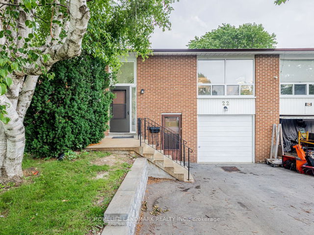 22 Hildenboro Square
