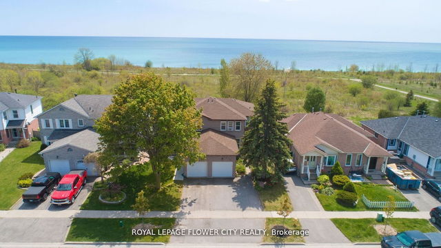 1515 Connery Crescent