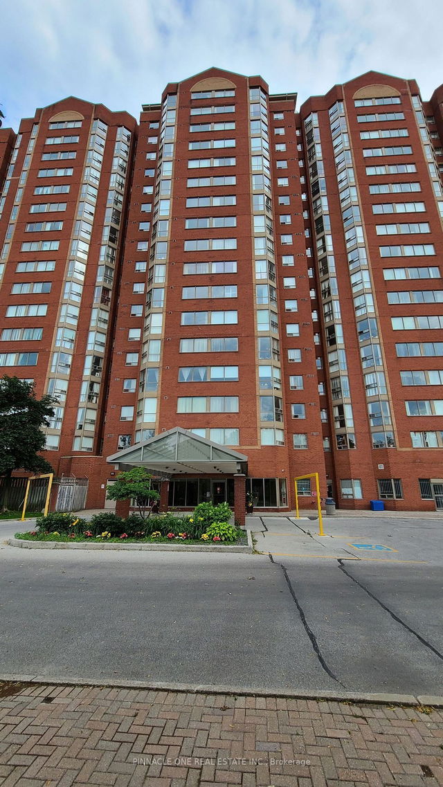 1211 - 2466 Eglinton Avenue