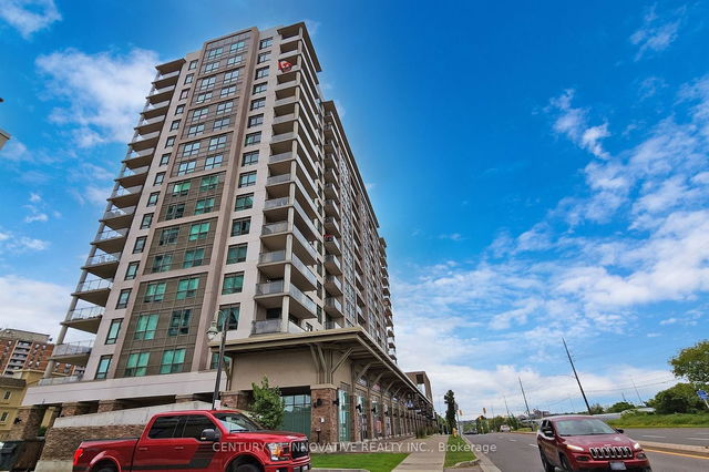 1308 - 1235 Bayly Street