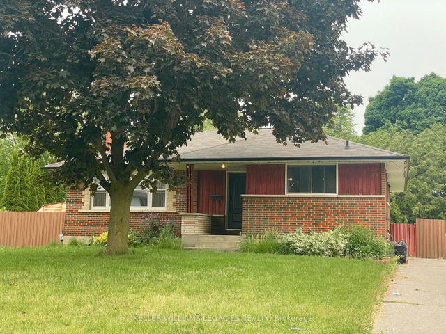 34 Parkview Boulevard