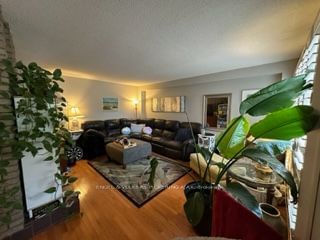 1909 Parkside Drive