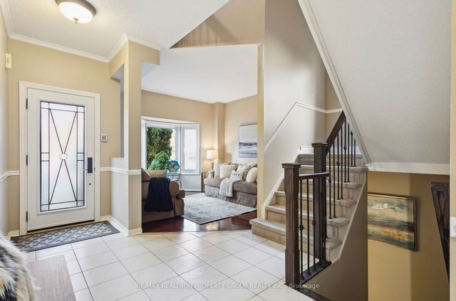 1592 Deerhurst Court