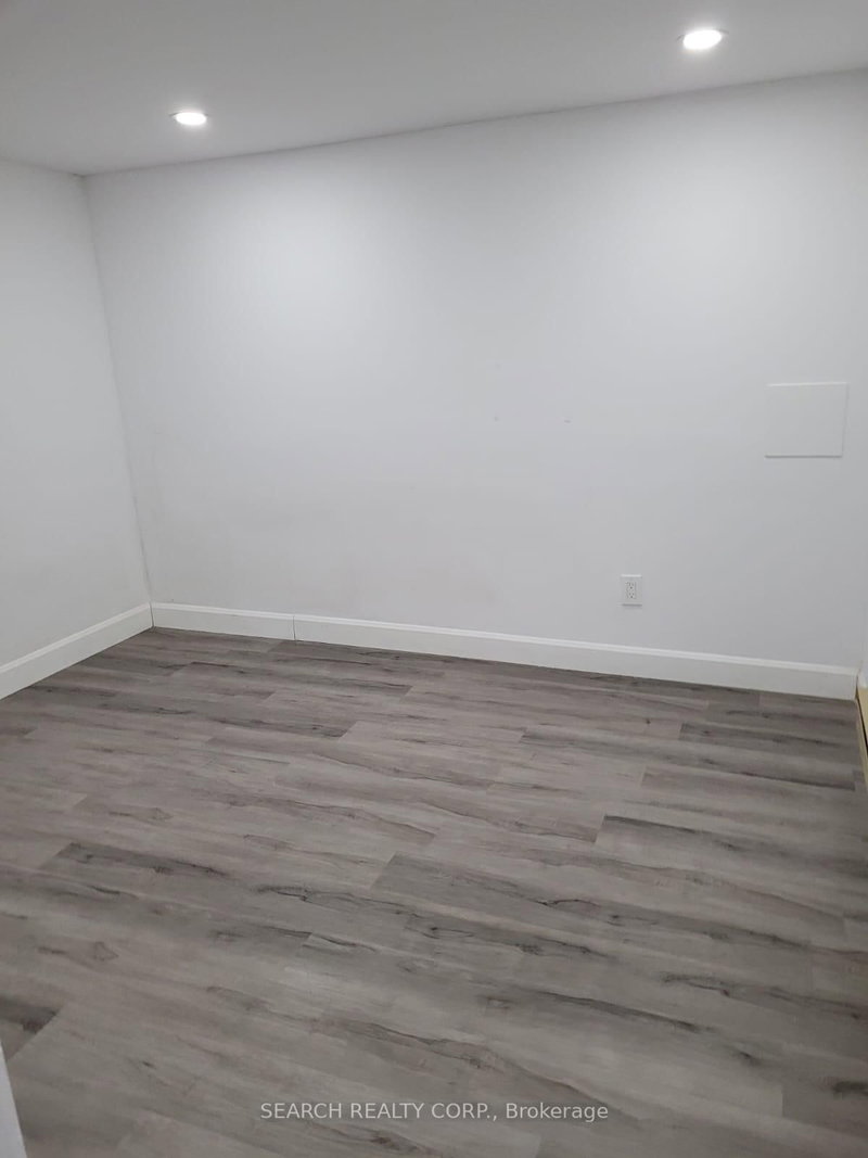 LOWER - 1195 Augusta Crt, Oshawa, L1H 7S9 | Image 2