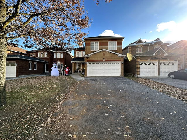 26 Holmes Crescent