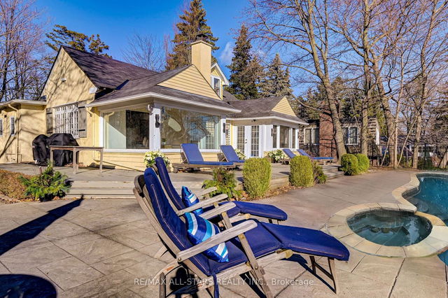 69 HILL Crescent