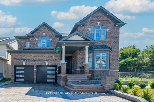 11 Donald Powell Crescent
