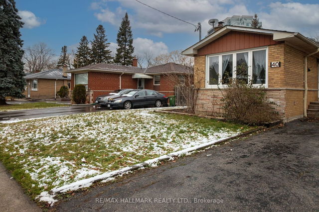 40 Graylee Avenue
