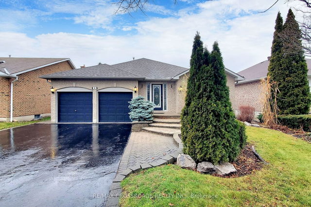 Bsmt - 26 Inglewood Place