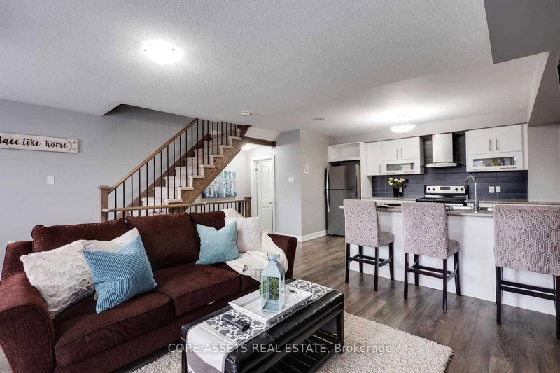 9 Pallock Hill Way, Whitby, L1R 0N5 | Image 3