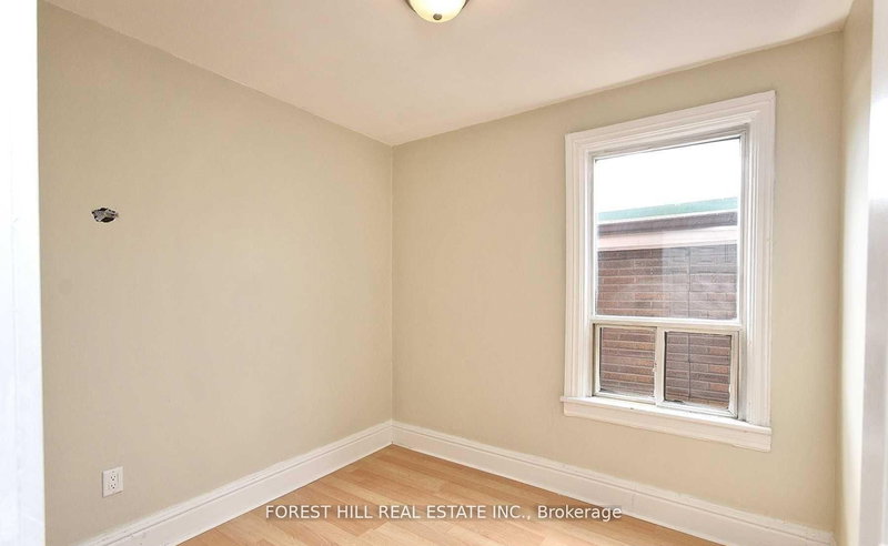 Upper#2 - 1932 Queen St E, Toronto, M4L 1H6 | Image 3