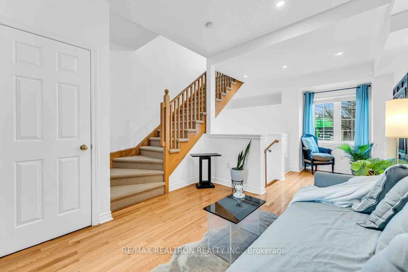 1755 Danforth Ave, Toronto, M4C 1J1 | Image 2