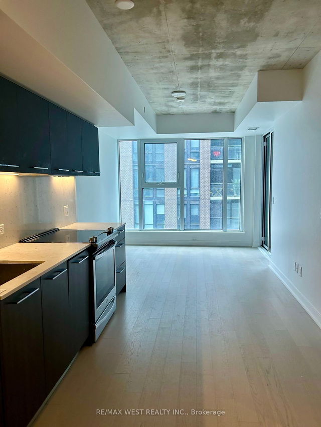 403 - 30 Baseball Place