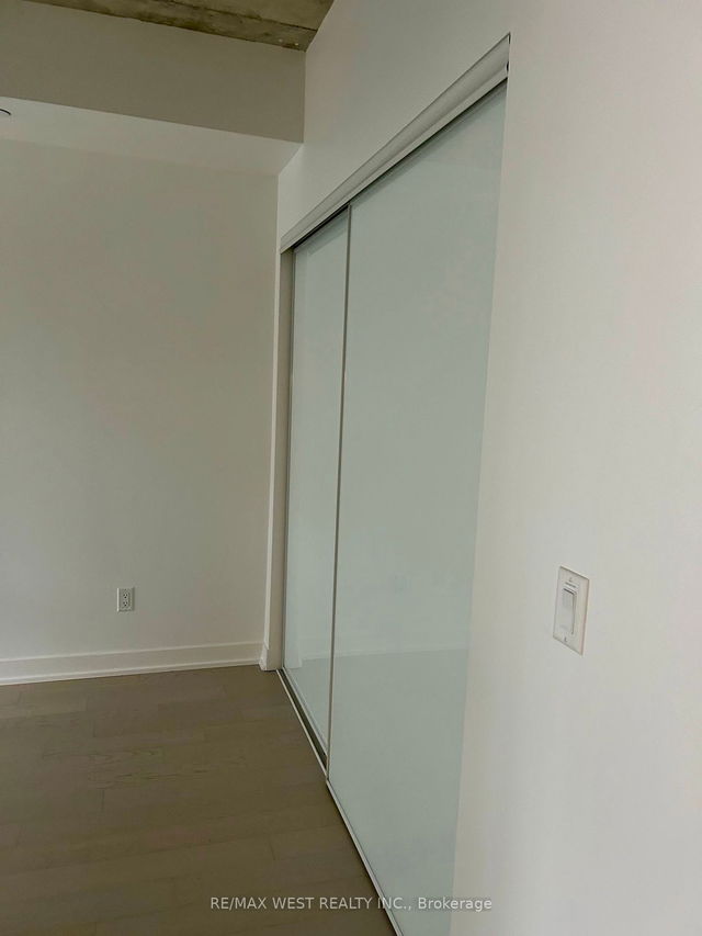 403 - 30 Baseball Place