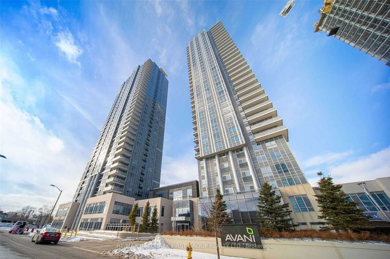 home for lease on 316-275 Village Green Square