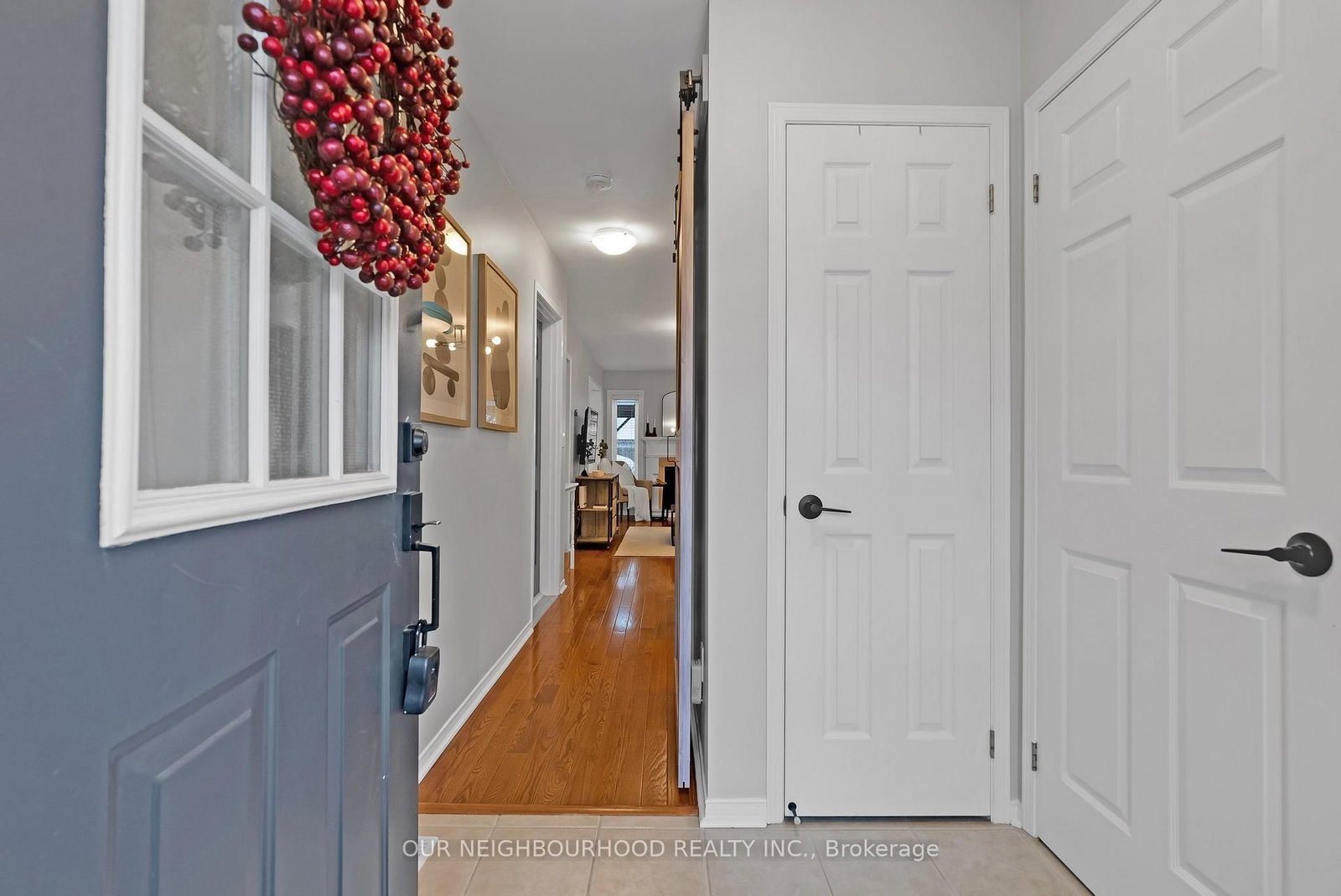 Listing Image 7